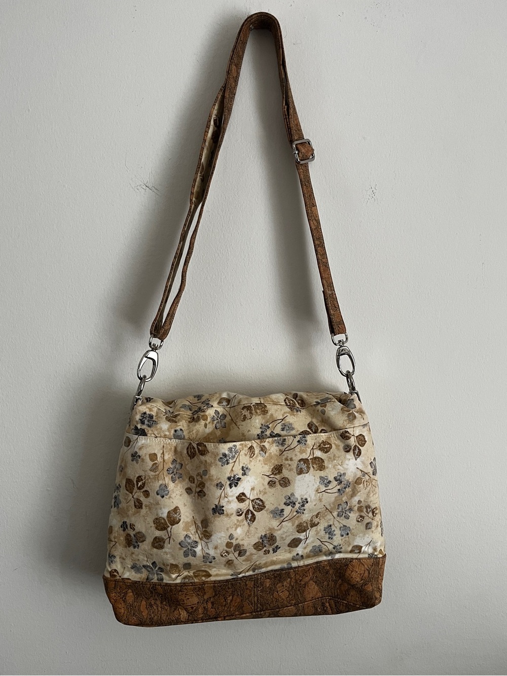 Cottagecore Woodland Fabric & Cork Bag - Picture 2 of 12
